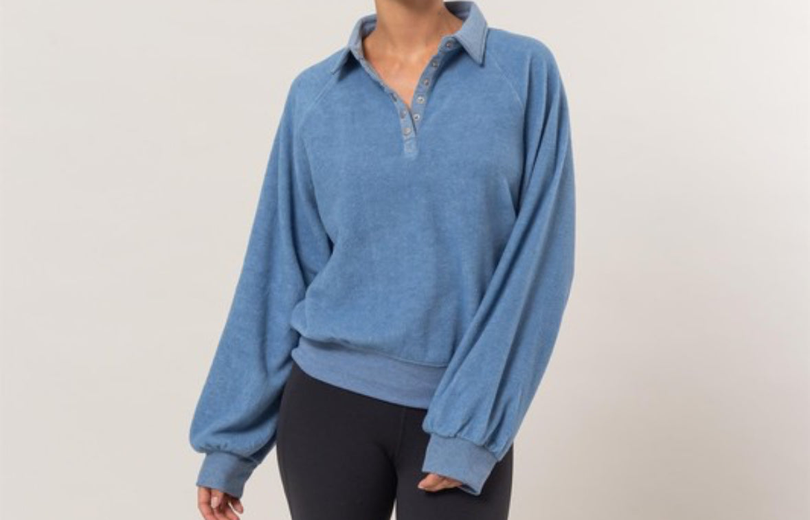 Double Zero Half Button Sweatshirt